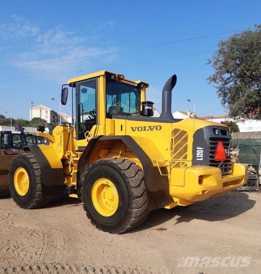Volvo l120f габариты