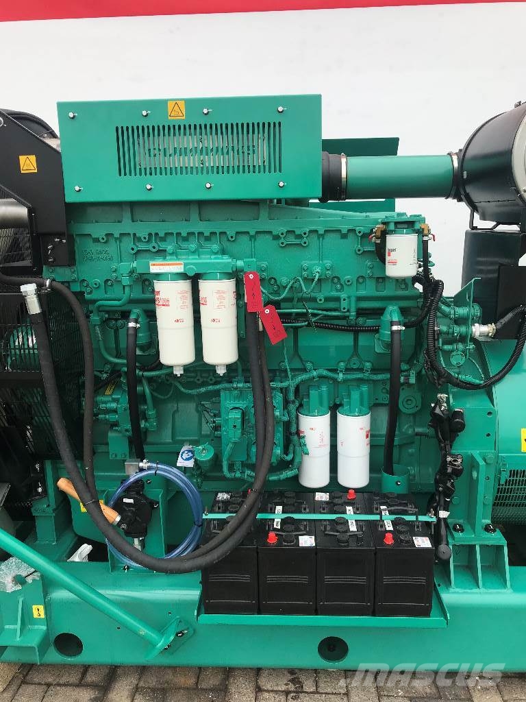 Cummins C900D5 900 kVA Generator DPX18527, 2022, Oudenbosch
