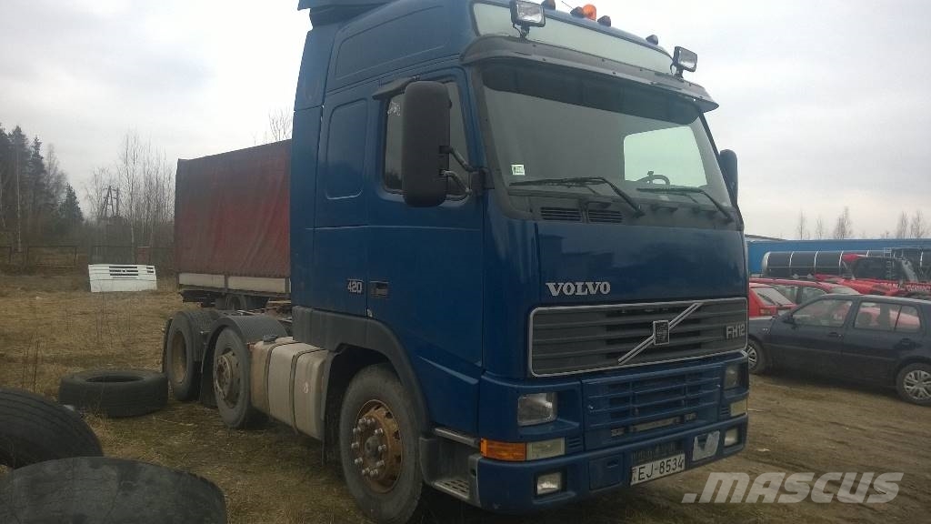 Обшивка двери volvo fh12