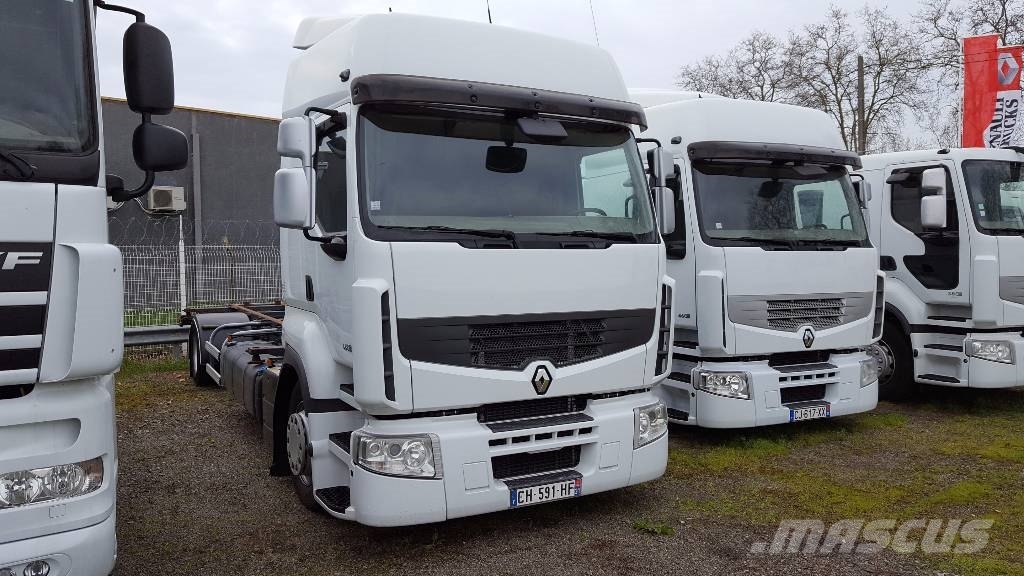 Фура renault premium