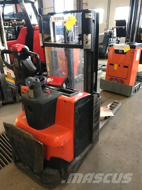Bt Swe 200 D Pedestrian Stacker Price 3 044 Year Of