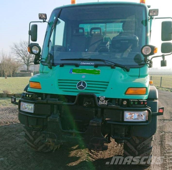 Мерседес unimog u400
