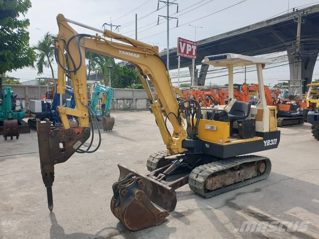 ヤンマーYB301 ミニユンボ 3トンクラス