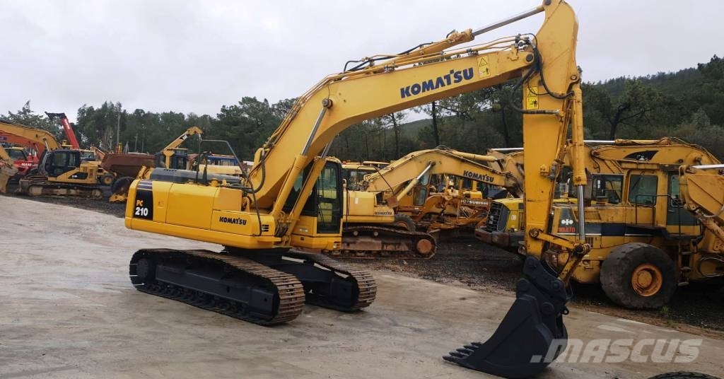 Купить Экскаватор Комацу Бу