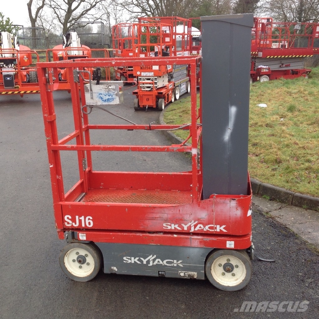 SkyJack Sj16, 2014, Droitwich, Storbritannien Begagnade personhissar