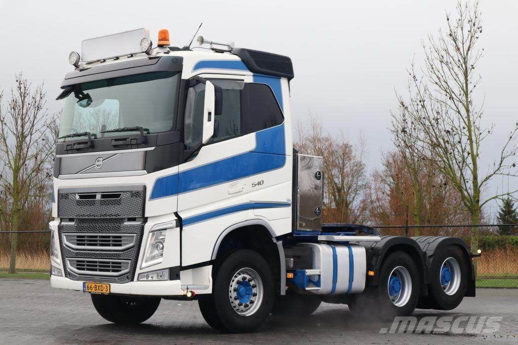 Volvo FH 540 6X4 6X2 TANDEMLIFT RETARDER HYDRAULIC 2017 Marknesse volvo-fh-540-6x4-6x2-tandemlift-retarder-hydraulic-2017-marknesse
