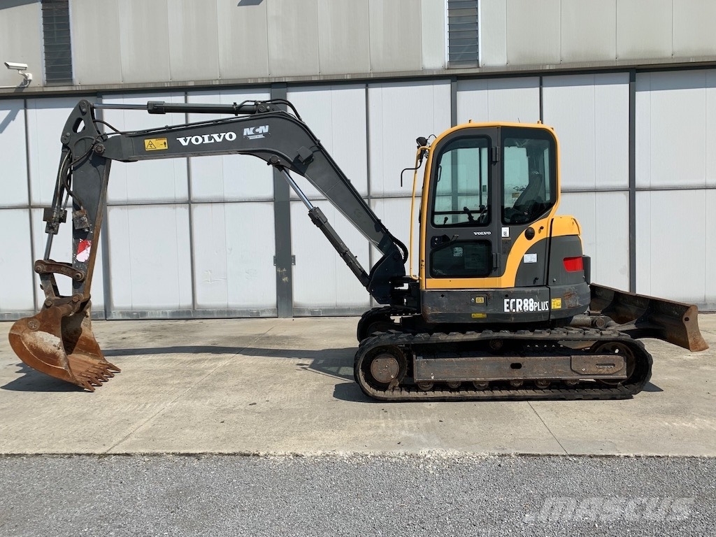 Volvo ecr88 plus