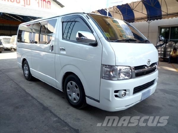 toyota commuter gl,b7e7b7da