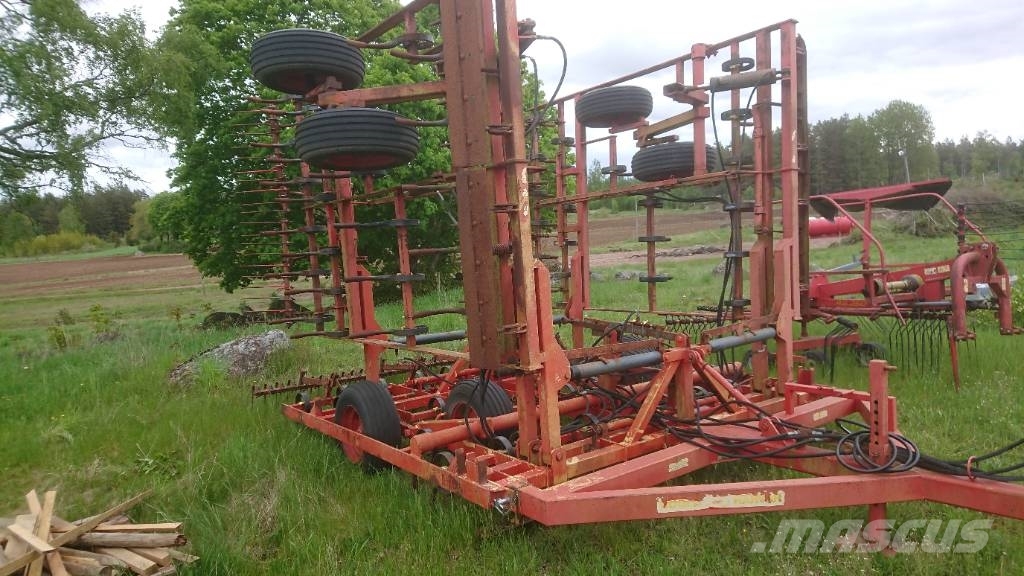 Rogle S Pinneharv 7 20 M Bjornhult Oskarshamn Sweden Used Comb Harrows Mascus Uk