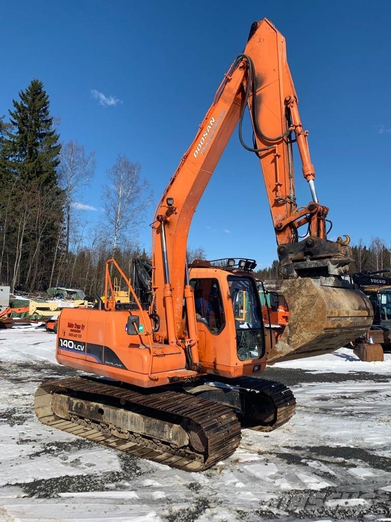 Doosan Solar 140 LC V Precio 35 000 A o De Fabricaci n 2006 