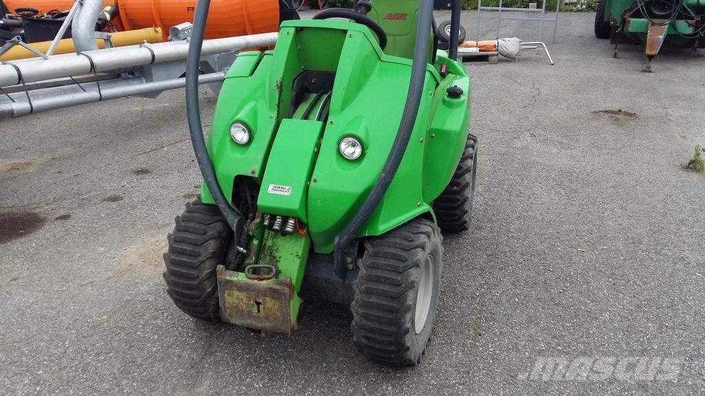 Used Avant 220 multi purpose loaders Year 2013 Price 7,850 for sale