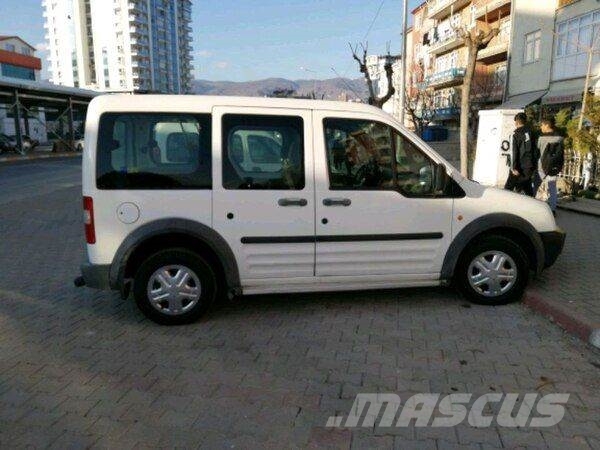 ford transit connect tourneo