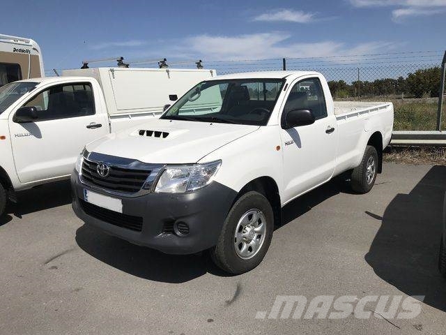 Toyota Hilux 2 5d 4d Cabina Sencilla Gx 13 Cordoba Spanien Gebrauchte Lieferwagen Mascus Luxembourg