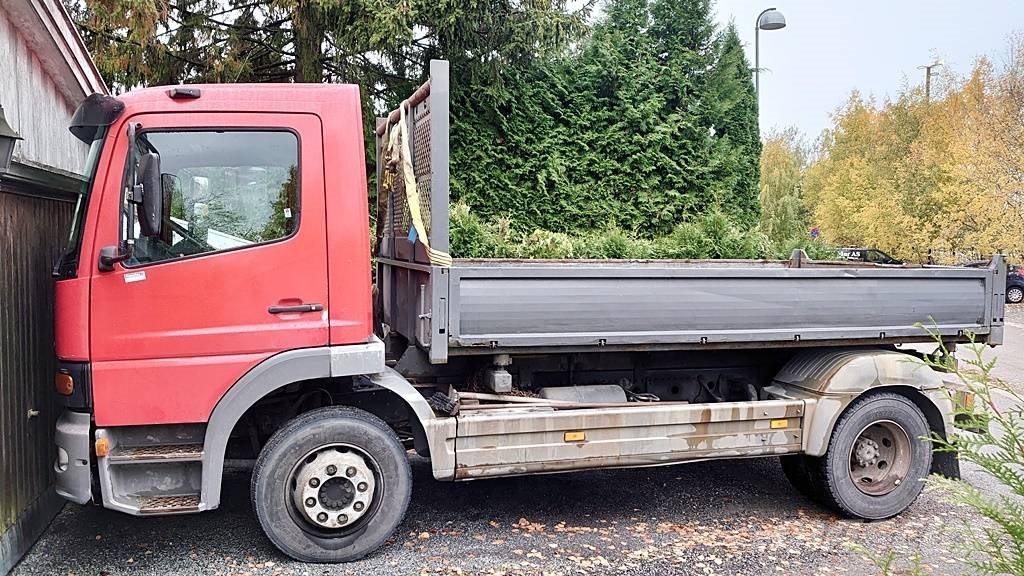 Mercedes Benz Atego 1223 4x2 Kipper Manual Euro 3 Video 2004 Oslo Norge Brugte Lastbil Med Tip Mascus Denmark