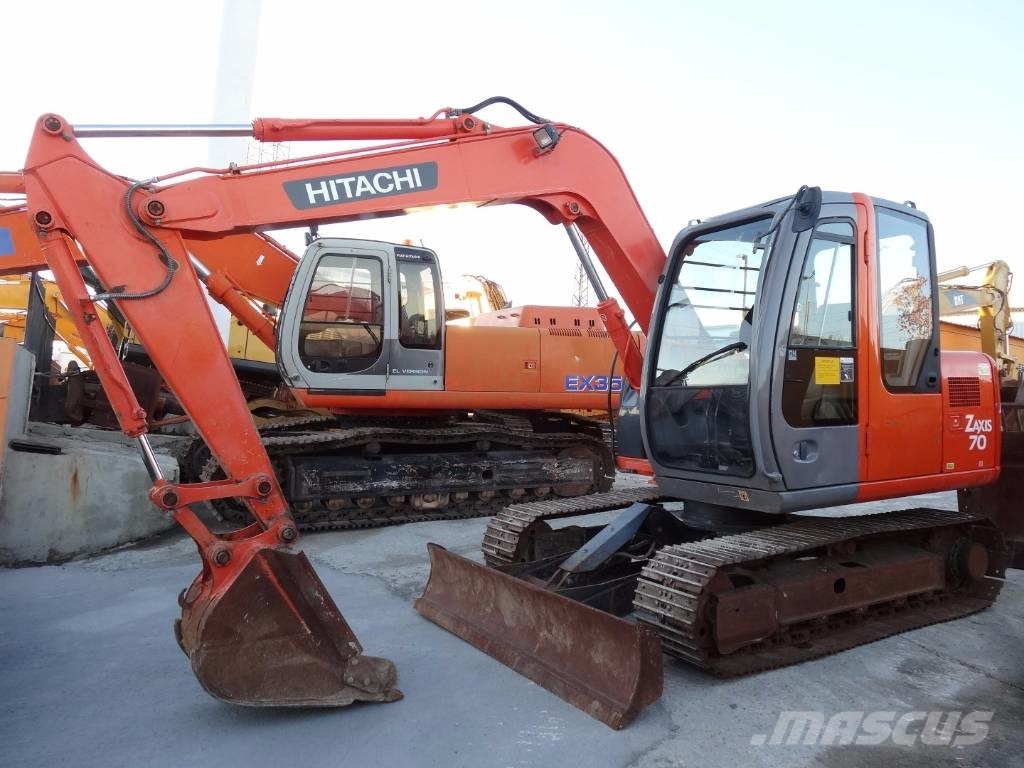 Hitachi zx70 двигатель
