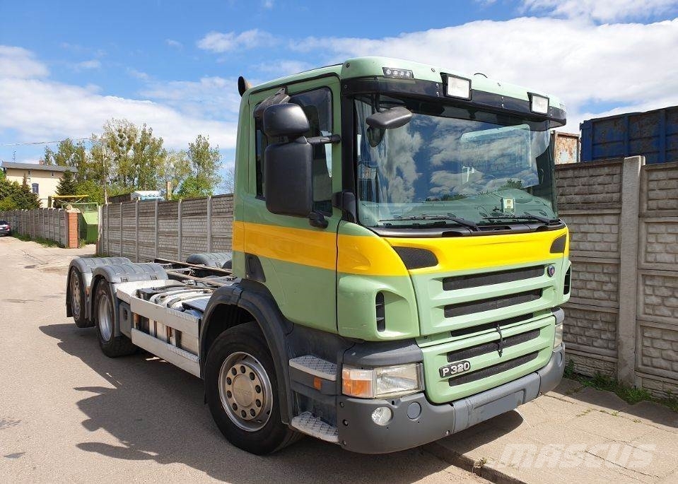 Капот scania p
