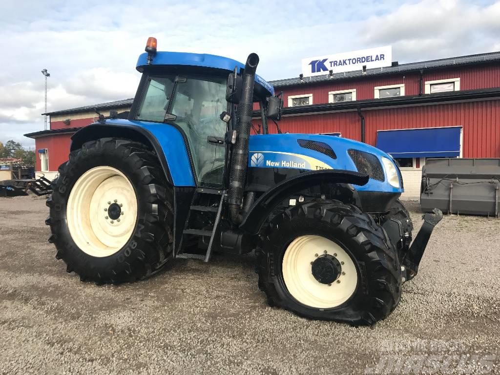 New Holland T 7550 Dismantled for spare parts