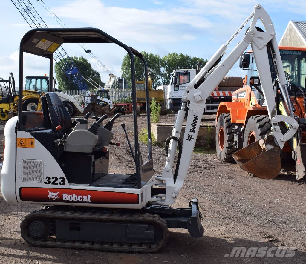 Used Bobcat 323 mini excavators