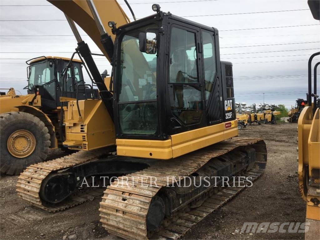 Caterpillar 325FLCR for sale Elmhurst, IL Price US 220,000, Year