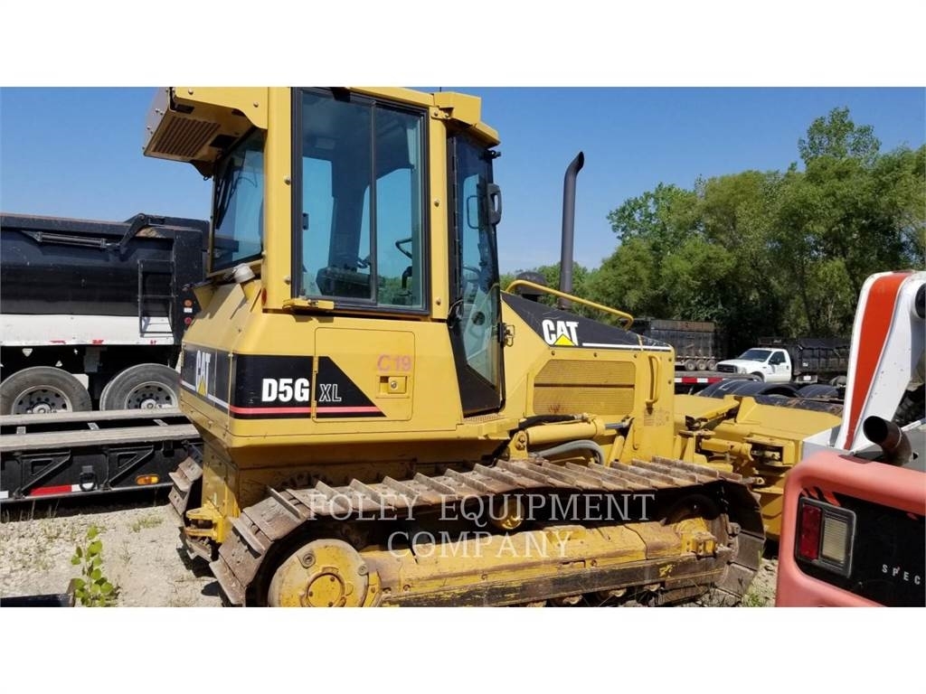 caterpillar-d5g-for-sale-call-foley-ks-price-us-75-000-year-2003