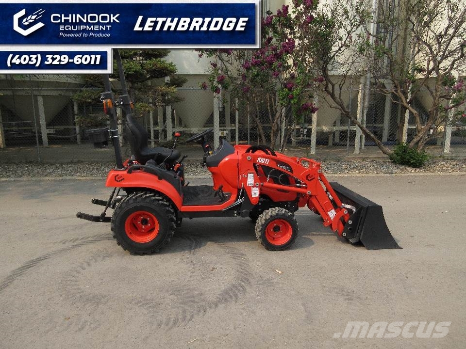 Kioti CS2520SHB, 2022, Lethbridge, Alberta, Canada Brukt traktor