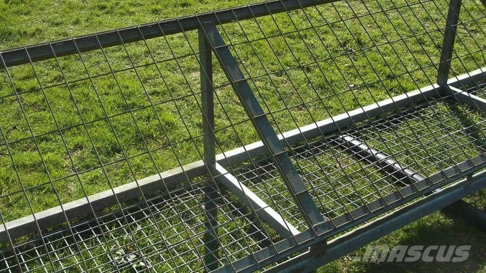 Cattle Hay Rack £200 plus vat £240, , RoyaumeUni d'occasion autres