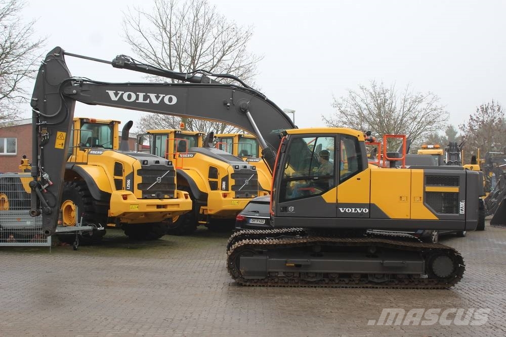 Ec 220 volvo
