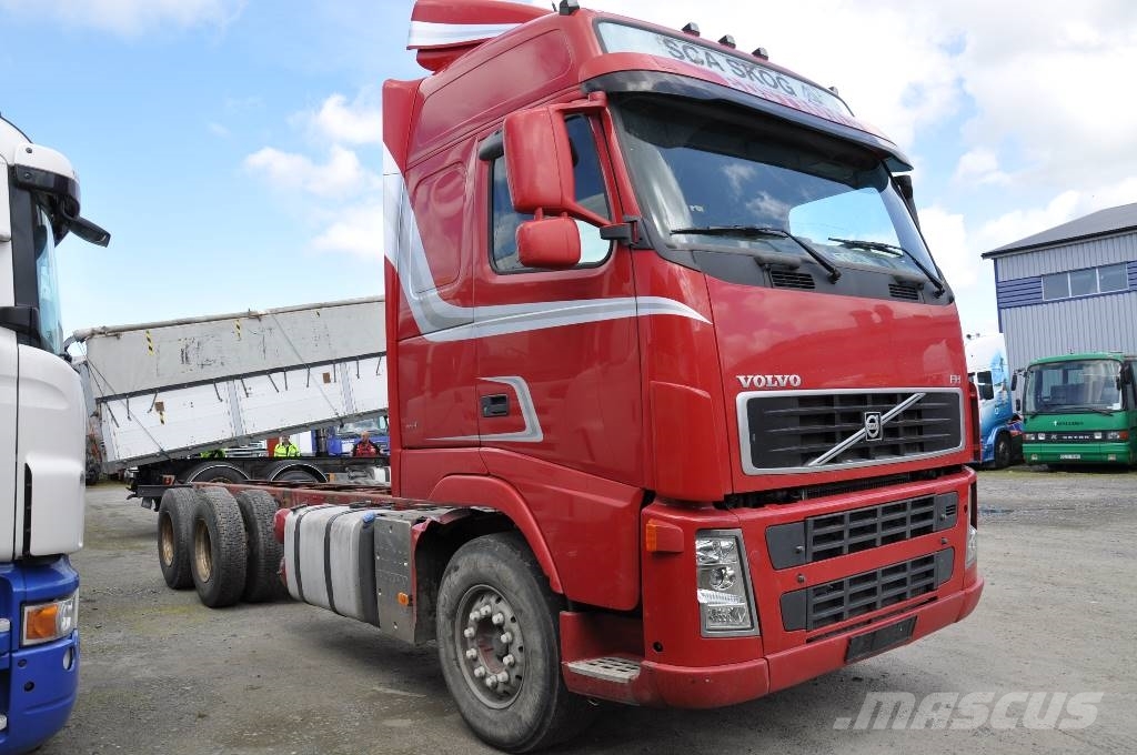 Тягач volvo 6x4