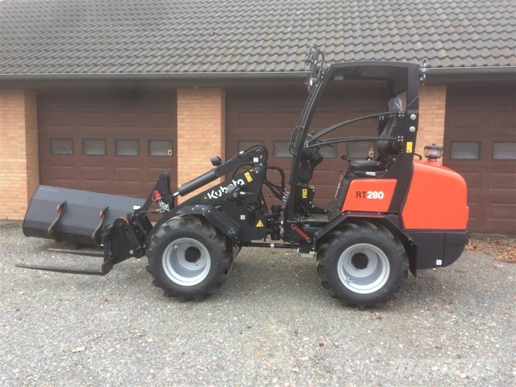 Used Kubota mini Wheel Loader Year 2018 Price US 39,573 for sale