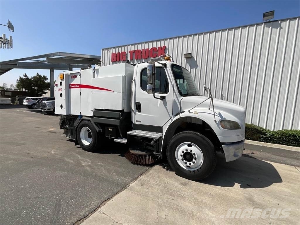 Elgin BROOM BEAR CNG