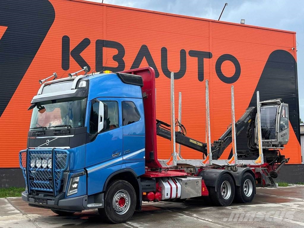 Volvo FH16 750 6x4 TANDEM AXLE LIFT