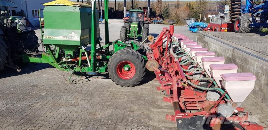 John Deere Sawagen 3500 Ltr 3 Punkt Isobus Precision Sowing