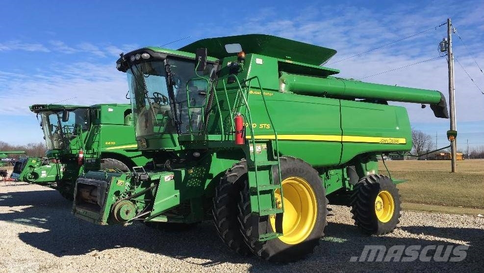 Used John Deere 9770 STS combine