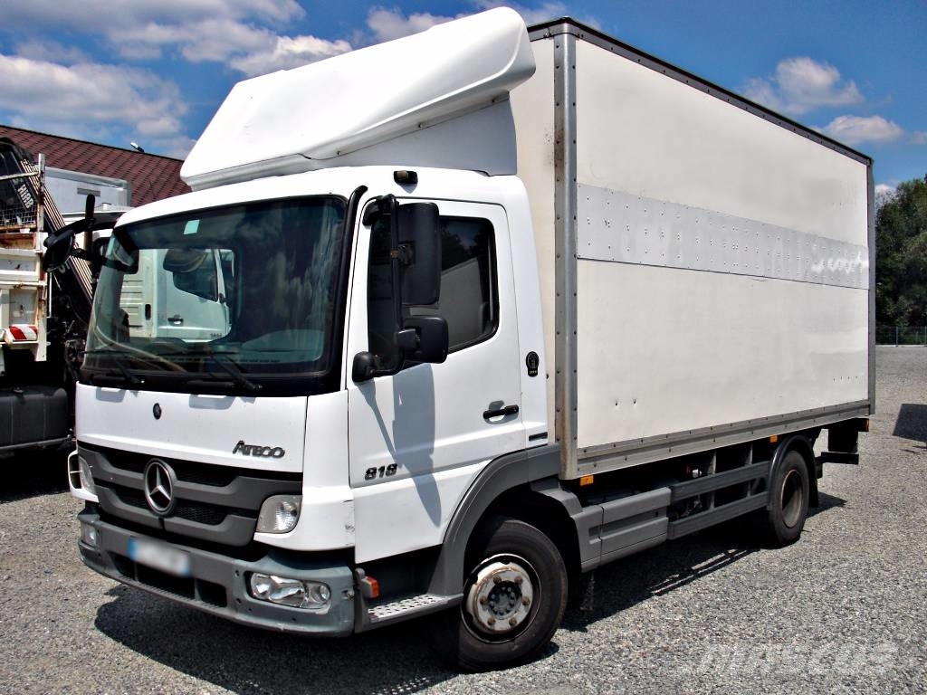 Мерседес atego 818