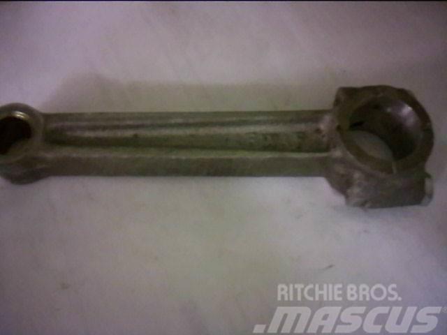FMC Water Pump Connecting Rod 50718022