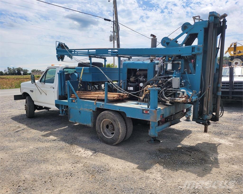 CME 45 Drill Rig Truck, 1978, Mifflinburg, Pennsylvania USA EWD Yard