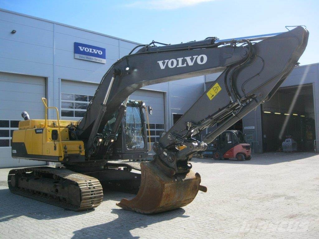 Экскаватор volvo ec250dl