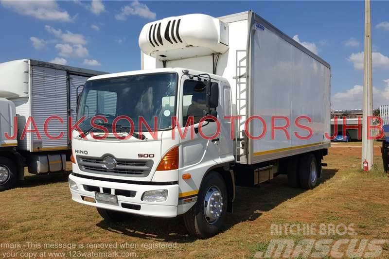 Hino 500,1626, WITH INSULATED BODY AND MT450 UNIT