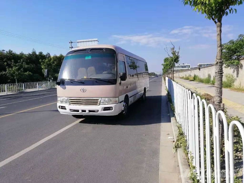 Used Toyota Coaster mini bus Year 2015 Price 10,000 for sale