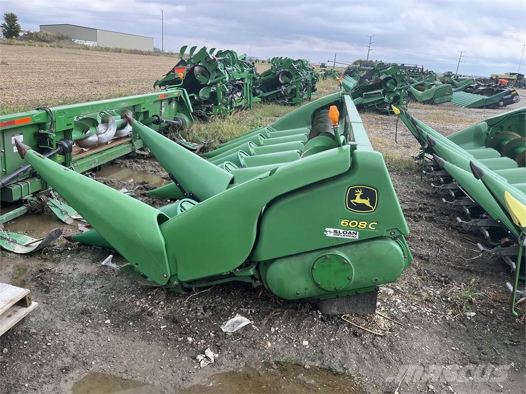 John Deere 608C StalkMaster, 2010, ASSUMPTION, Illinois, USA Brukt skurtresker tilbehør