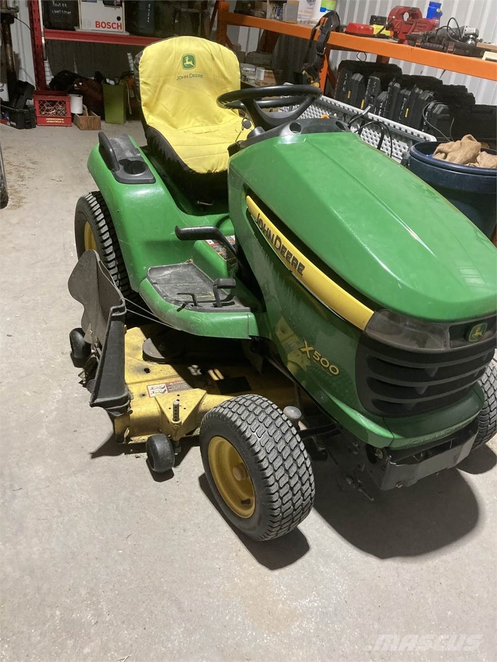 John Deere X500