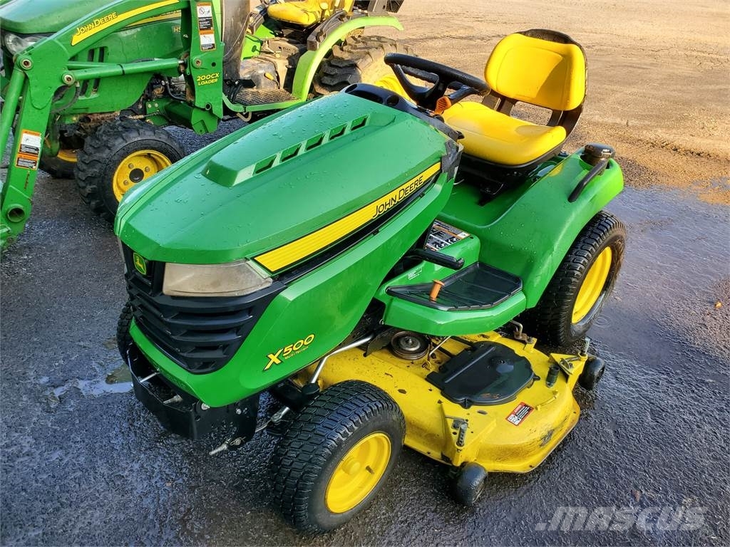 John Deere X500, 2015, Martin, Tennessee, United States Used compact