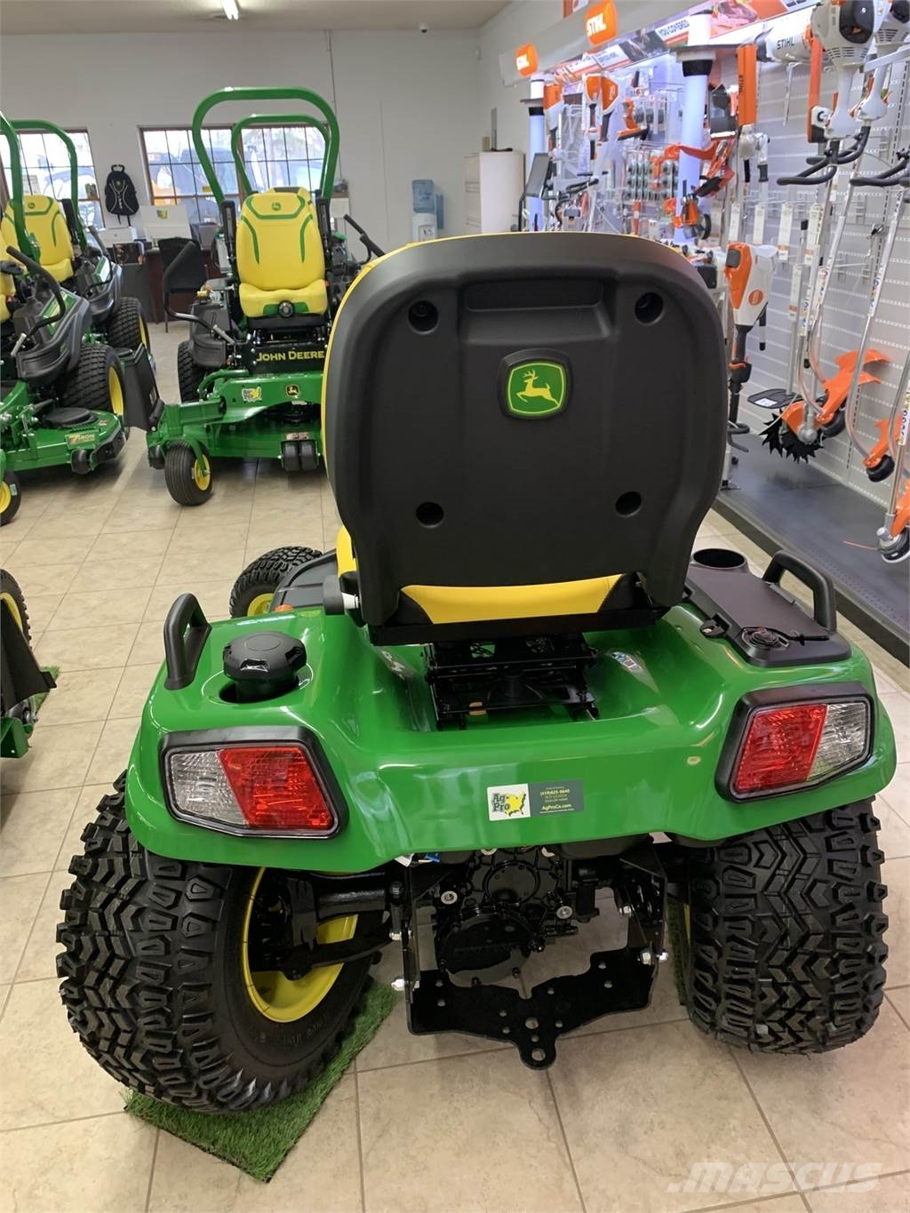 John Deere X739, 2023, Milan, OH, United States Used compact tractors