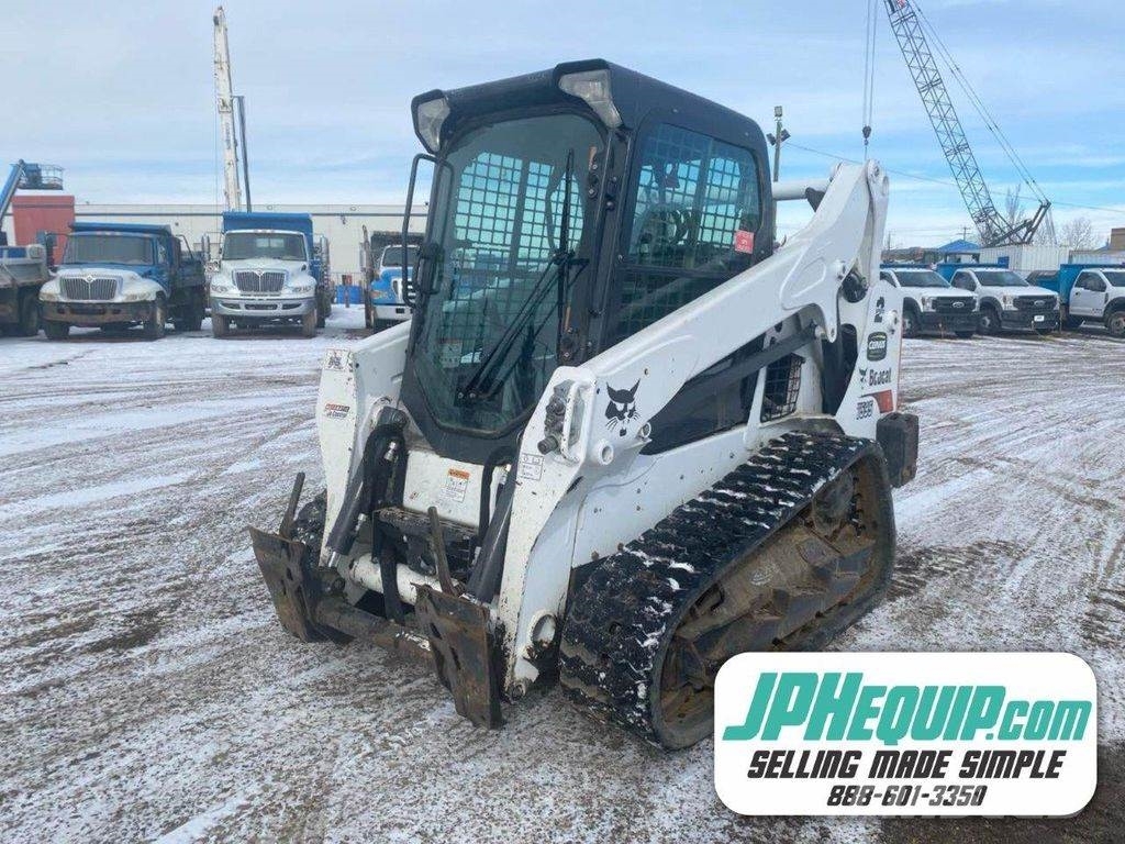 Bobcat T595 Skid Steer Track, 2018, Lethbridge, Alberta, Canadá