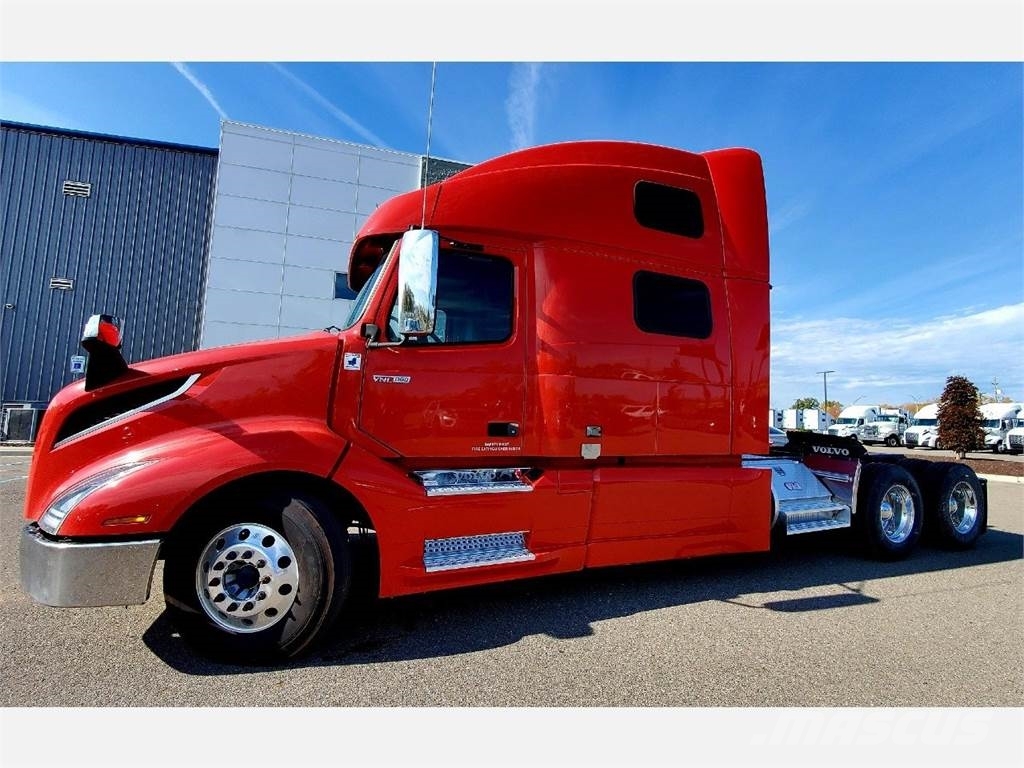 Volvo VNL64T860, 2023, Romulus, Michigan, Stati Uniti d'America