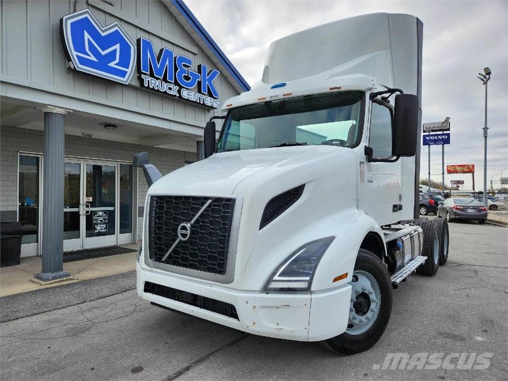 Volvo VNR64T300, 2020, Alsip, Illinois, Stati Uniti d'America motrici