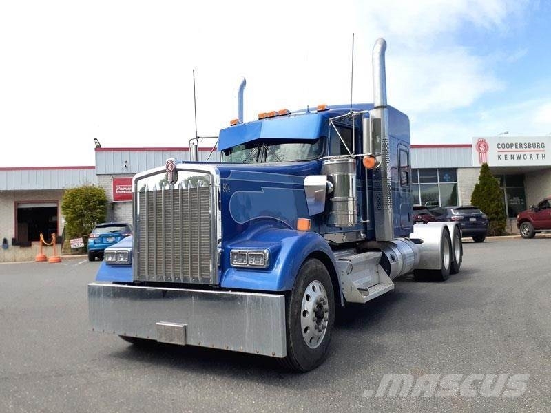 Kenworth W900L, 2021, Coopersburg, Pennsylvania, ÉtatsUnis d'occasion tracteur routier