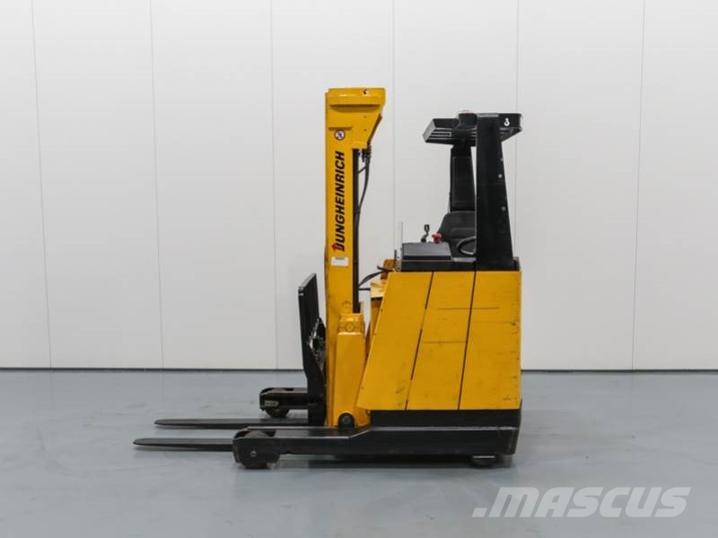 Jungheinrich ETM 12G-499DZ, 1997, United Kingdom - Used reach truck