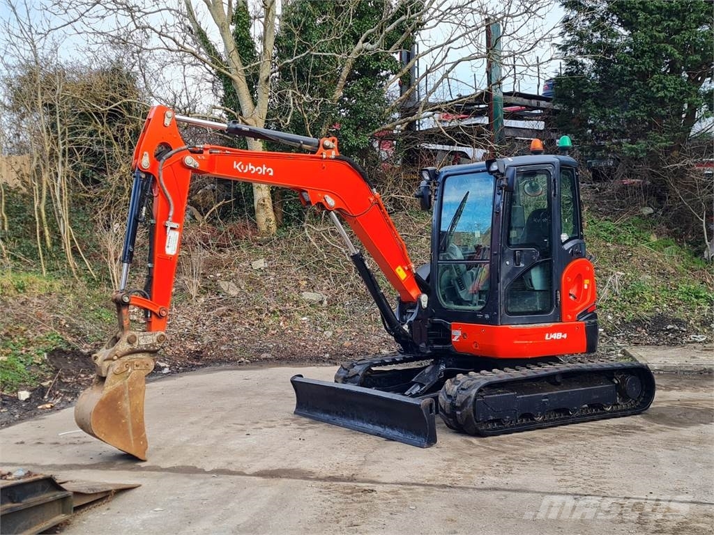 Kubota U484 Midi Digger 5 ton, 2017, *LOW HOURS*, 2017, United Kingdom