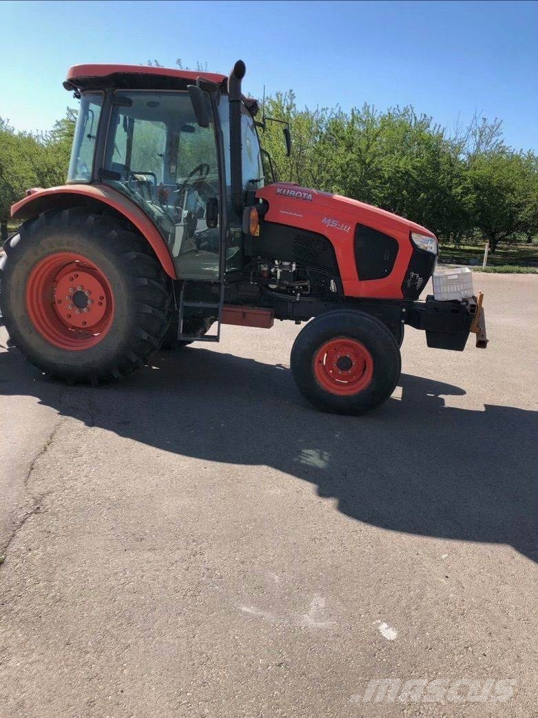Kubota M5111, 2017, Fresno, California, United States Used tractors